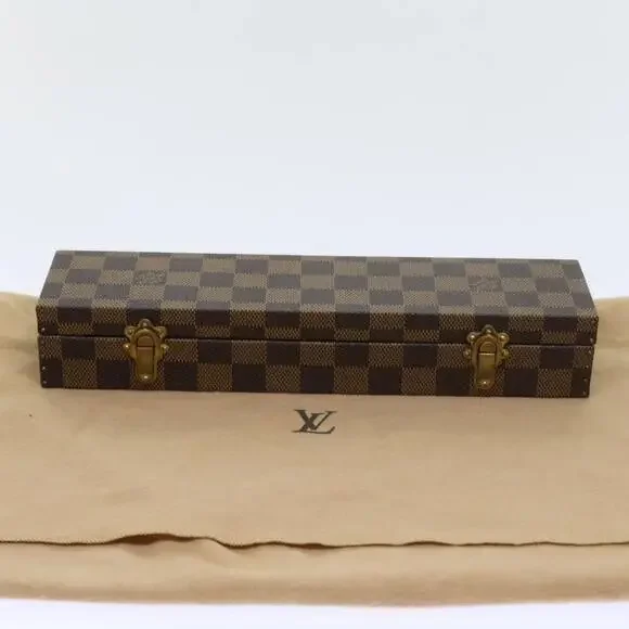 LOUIS VUITTON Damier Ebene Watch Case Trunk - Picture 12 of 16